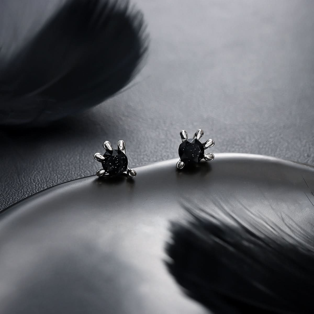 Unisex Trendy Dragon Claw Starry Sky Stone Earrings – Black Copper