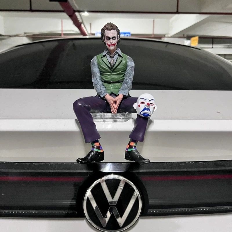 Roof Joker Car Ornament – Heath Ledger Sitting Figure Tail Pendant
