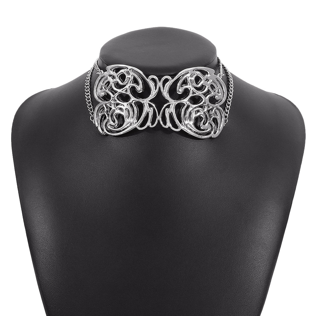 Butterfly Pendant Necklace – Trendy Hip-Hop Statement Jewelry for Women