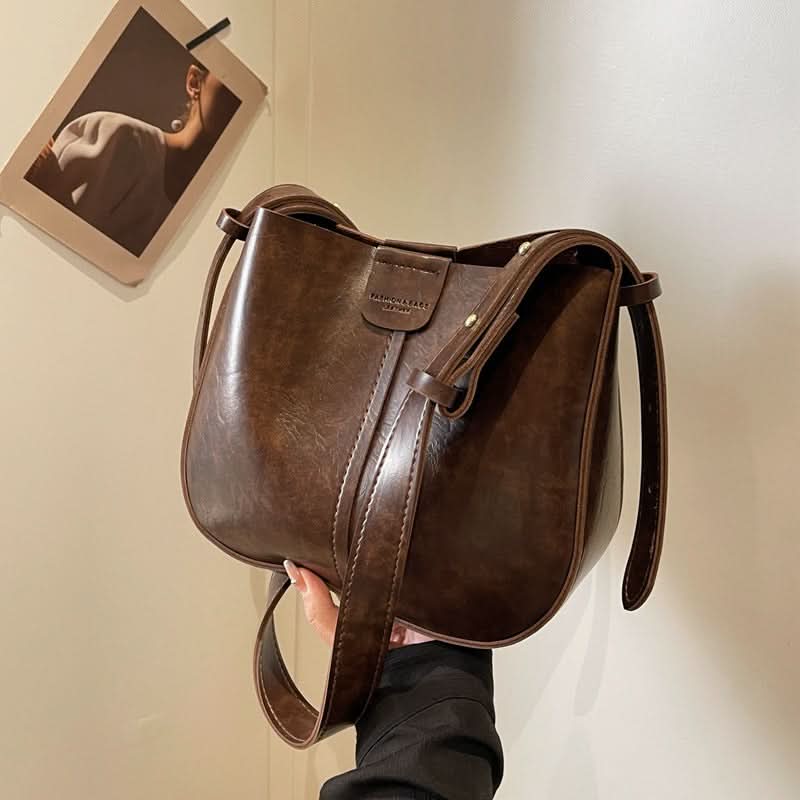Women's Retro PU Leather Bucket Shoulder Bag – With Magnetic Closure