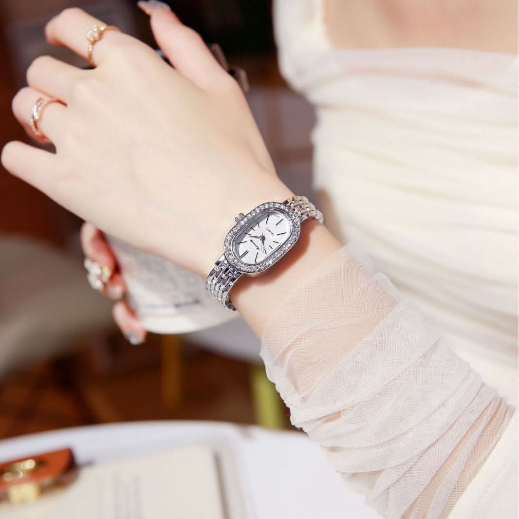 Women's Luxury Oval Diamond Watch – Elegant Quartz Timepiece