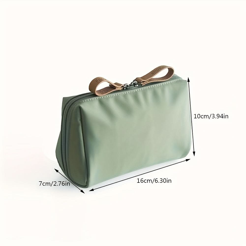 Multi-Functional Travel Makeup Bag - Durable Zipper Pouch for Cosmetics