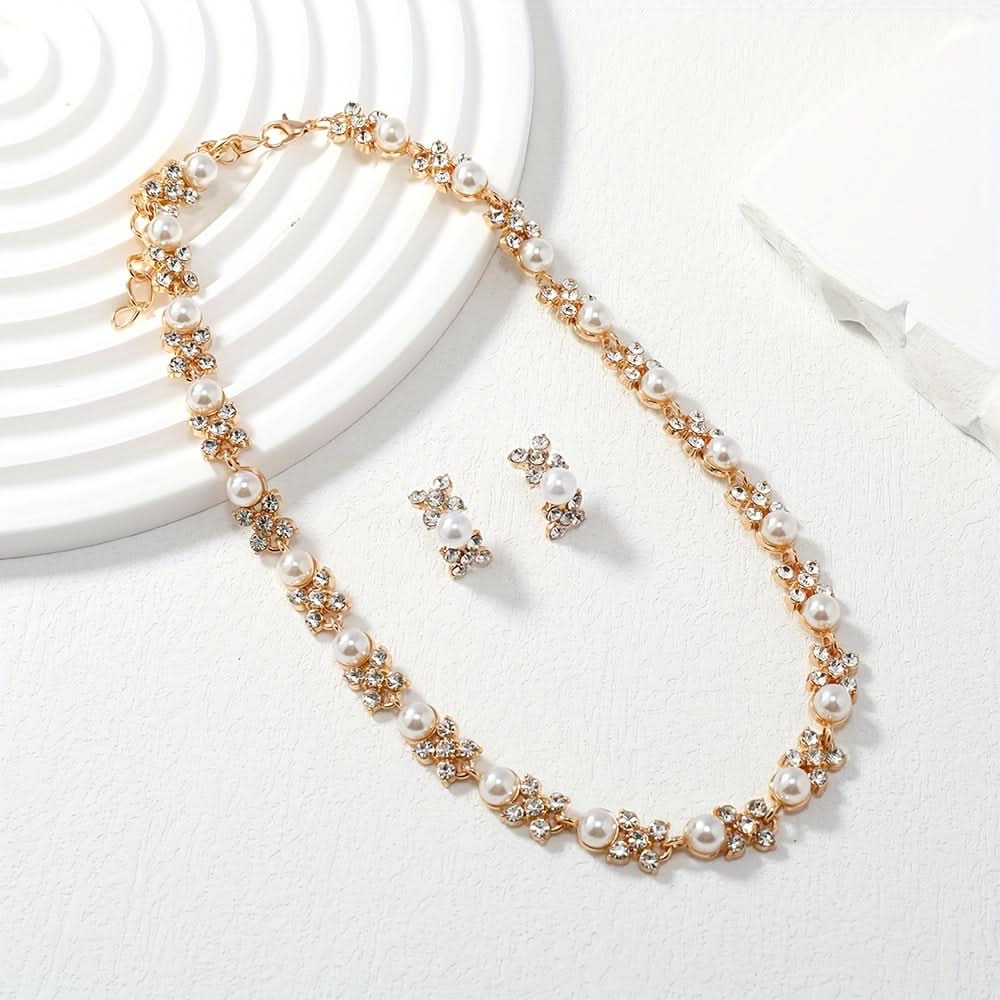 Boho Chic Jewelry Set – Flower-Shaped Earrings & Necklace Combo