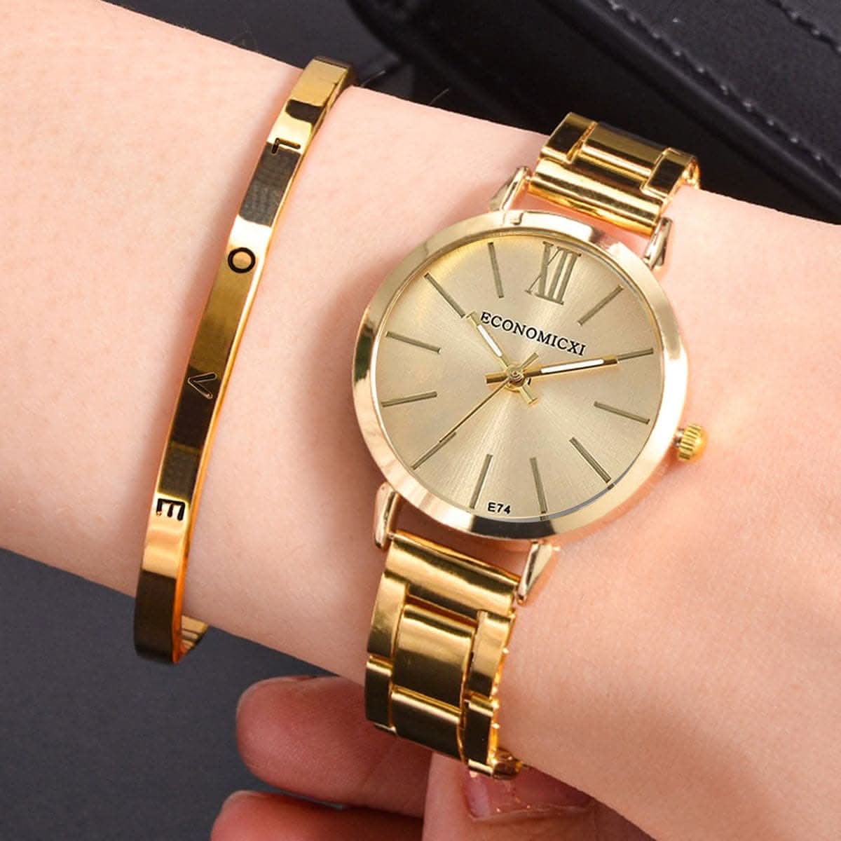 Women's Hip-Hop Golden Quartz Watch & Love Bangle Set