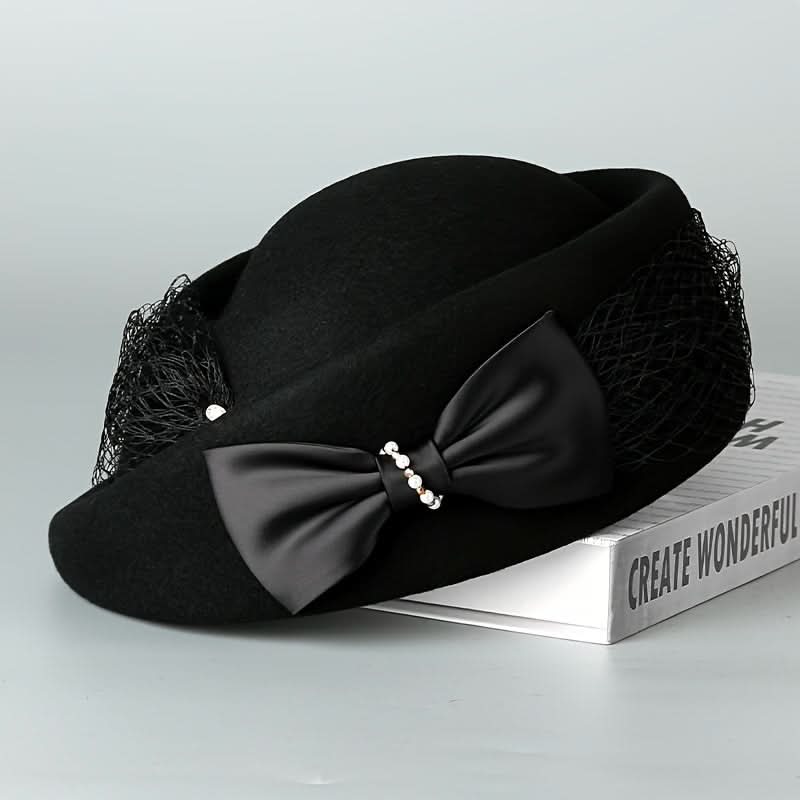 Women's Wool Beret Hat with Veil & Bow – Retro British Style