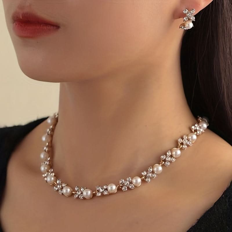 Boho Chic Jewelry Set – Flower-Shaped Earrings & Necklace Combo
