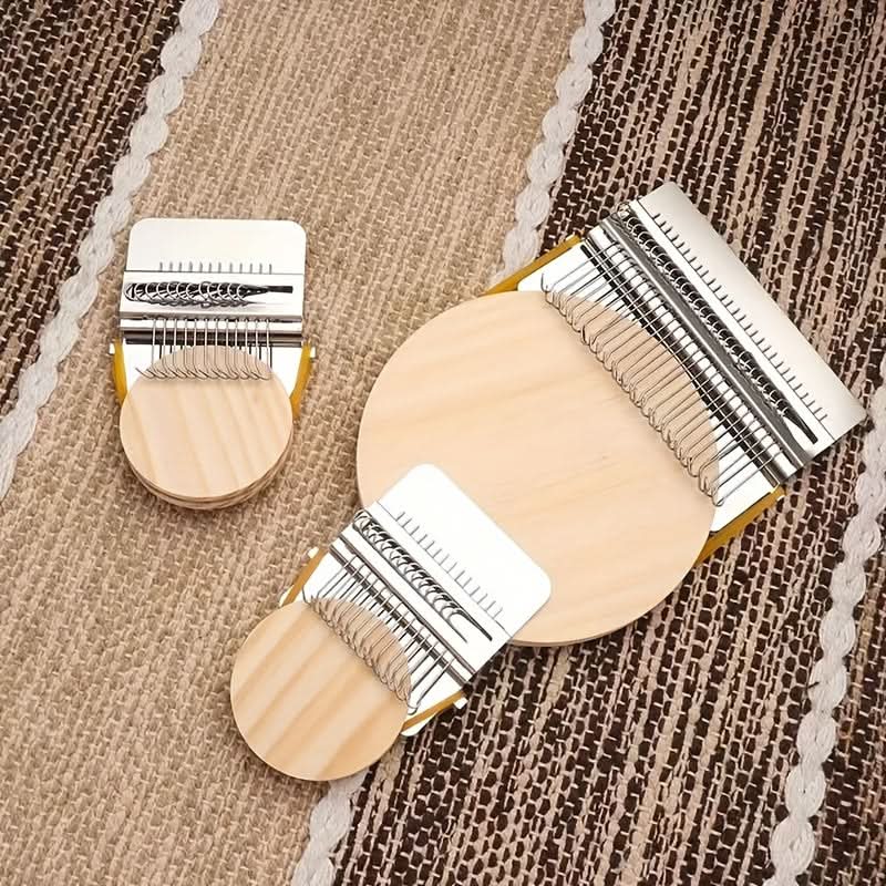 Mini Wooden Weaving Loom – DIY Fabric Craft Tool for Handmade Pet Clothing