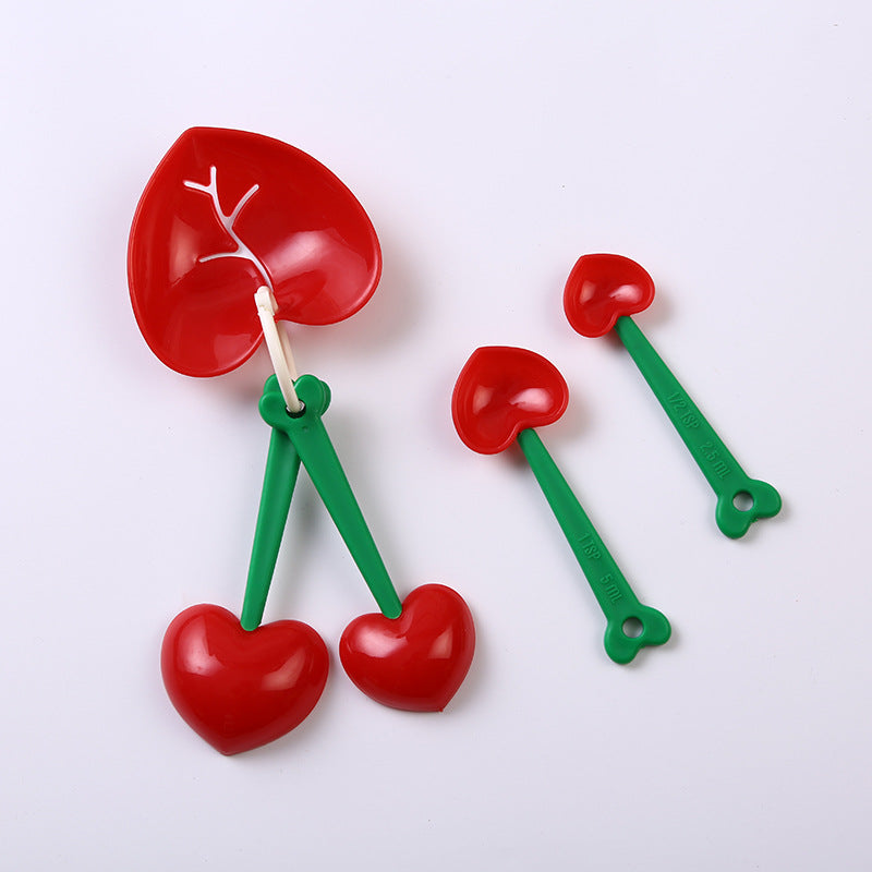 5-Piece Heart-Shaped Measuring Spoon Set – Egg White Separator, Red Plastic