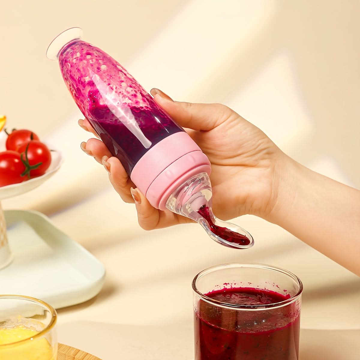 90ml Silicone Self-Controlled Baby Feeding Bottle with Soft Spoon Head