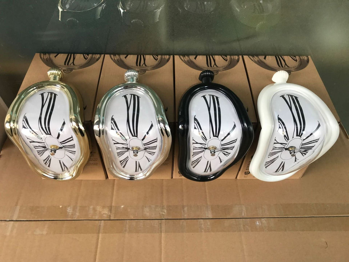 Retro Twisted Electronic Clock