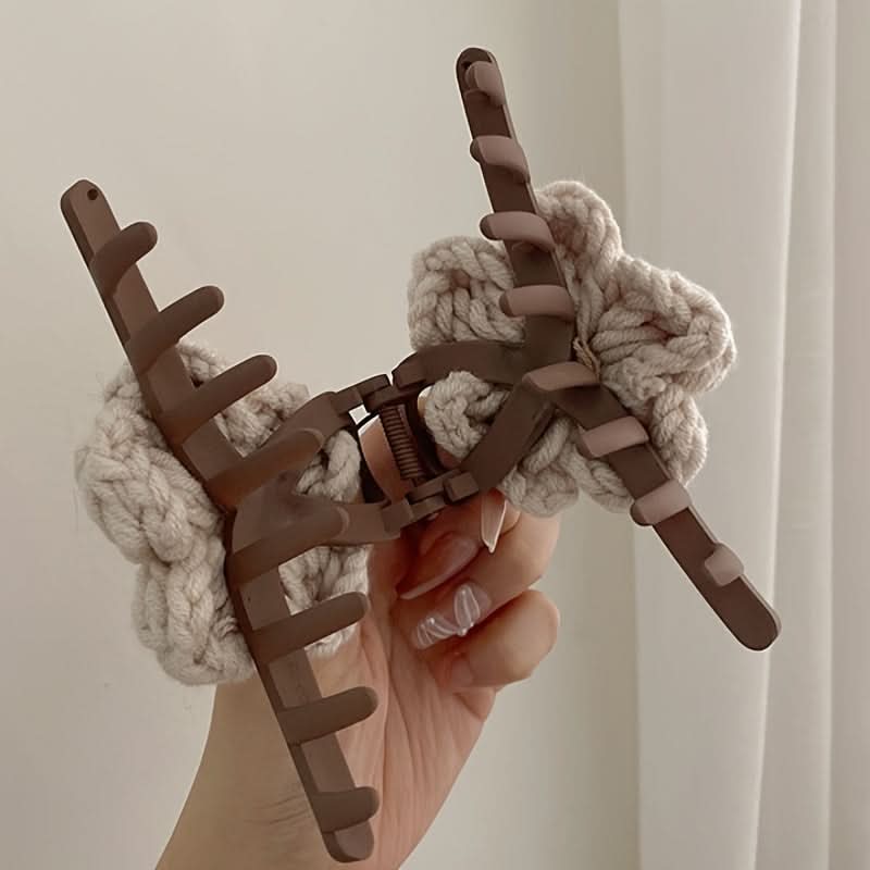 2PCS Large Knitted Floral Hair Claw Clips – Strong Grip for Thick or Thin Hair