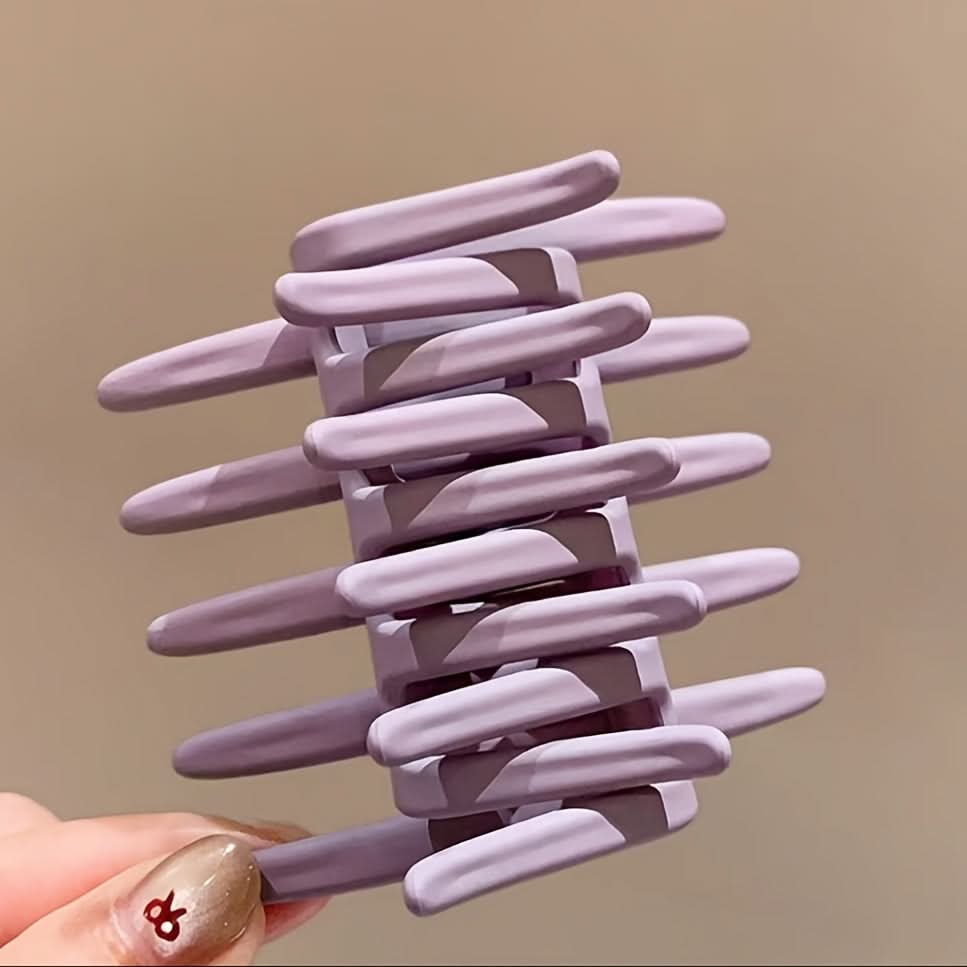 Chic Cross-Style Hair Clip – Medium-Sized, Durable