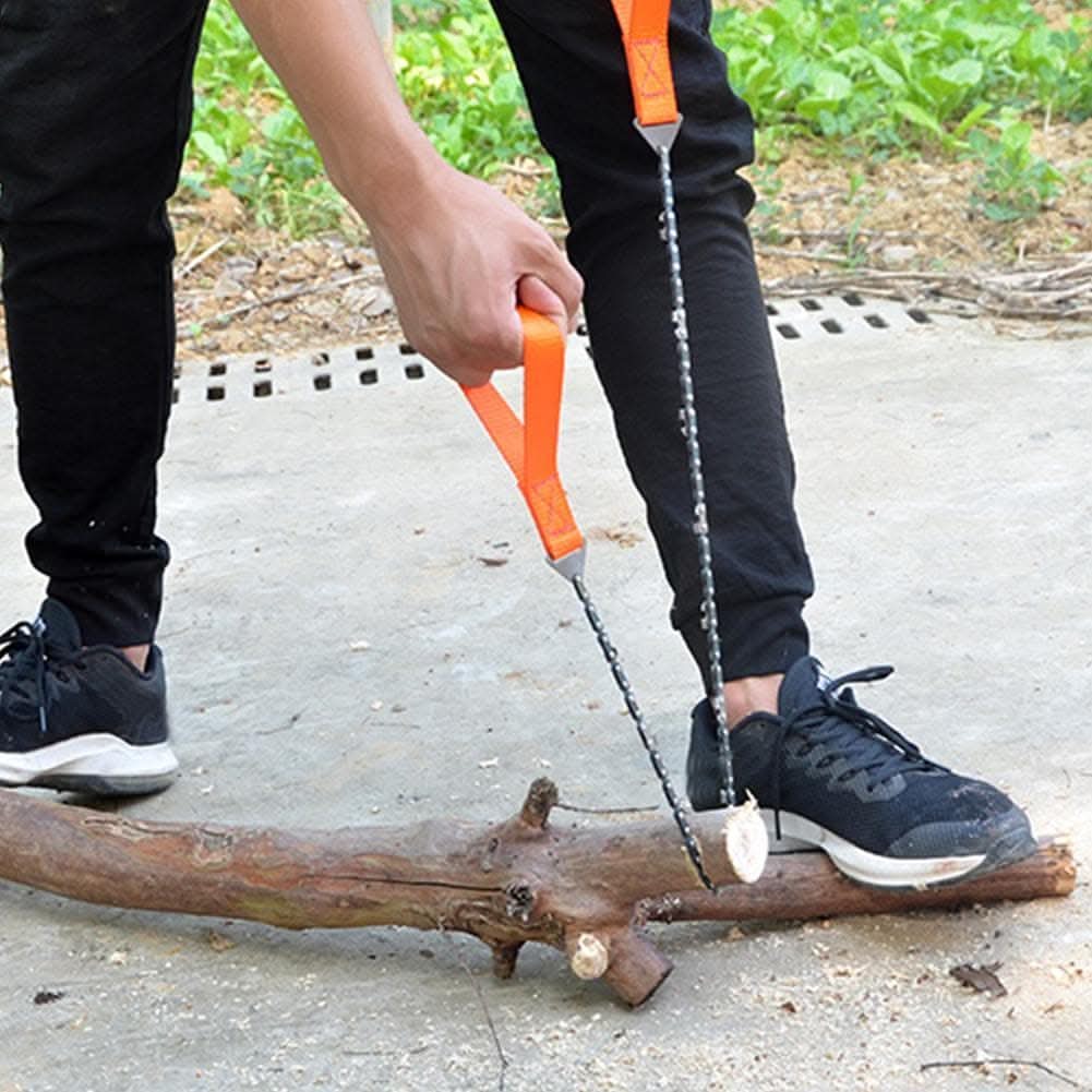Ultra-Portable Pocket Chainsaw for Rapid Cutting