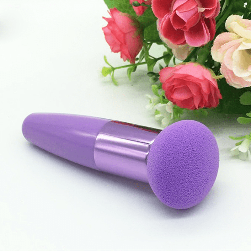 Ergonomic Foundation Makeup Sponge with Handle