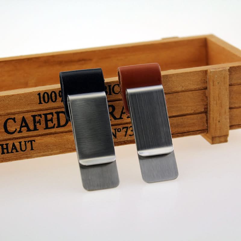 Rustic Vintage Metal Pen Holder for Organizing