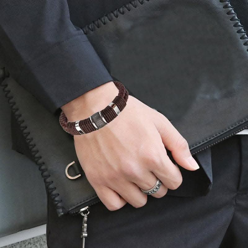 Vintage Brown Leather Bracelet – Multilayer Design