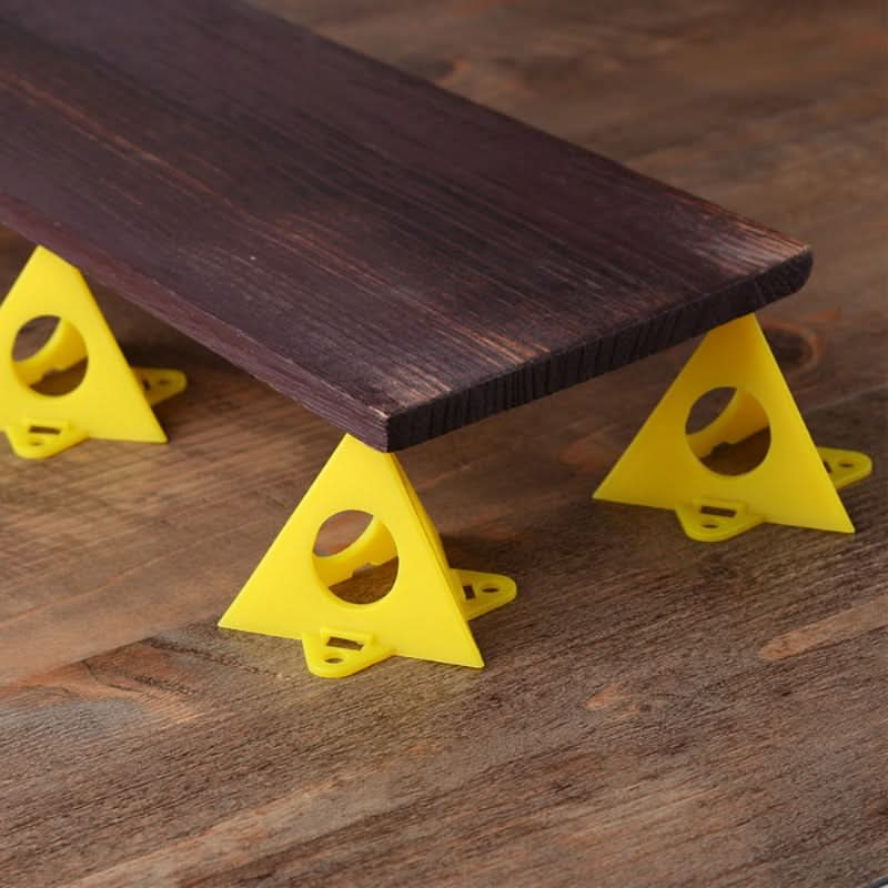 10-Piece Plastic Triangle Paint Stands