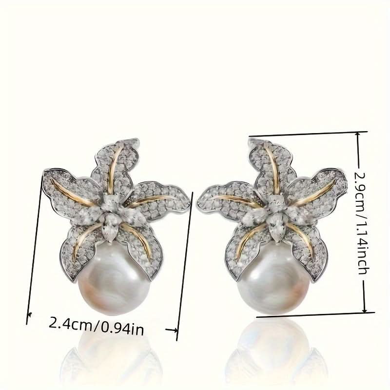 Vintage Flower Pearl Stud Earrings for Women