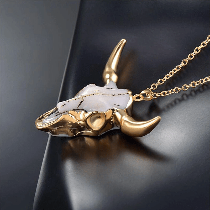 Trendy Cattle Pendant Necklace, Fashion Accessory