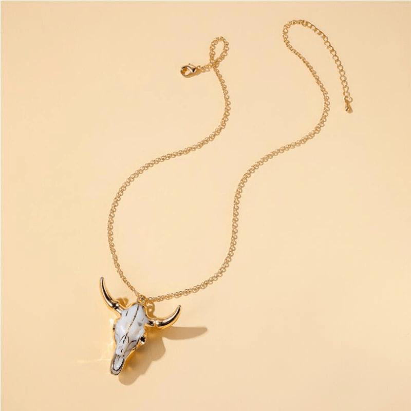 Trendy Cattle Pendant Necklace, Fashion Accessory