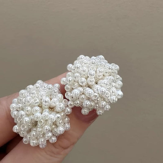 Elegant Faux Pearl Stud Earrings – Luxurious Fashionable Jewelry for Women