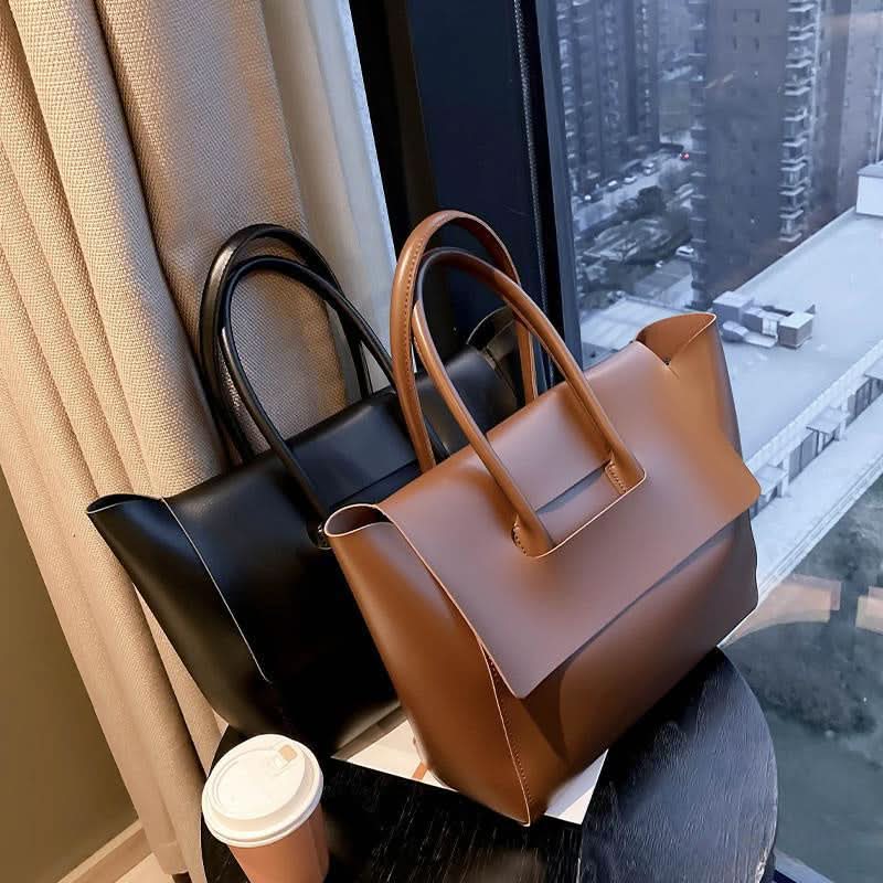 Chic Vintage-Inspired Large Tote Handbag