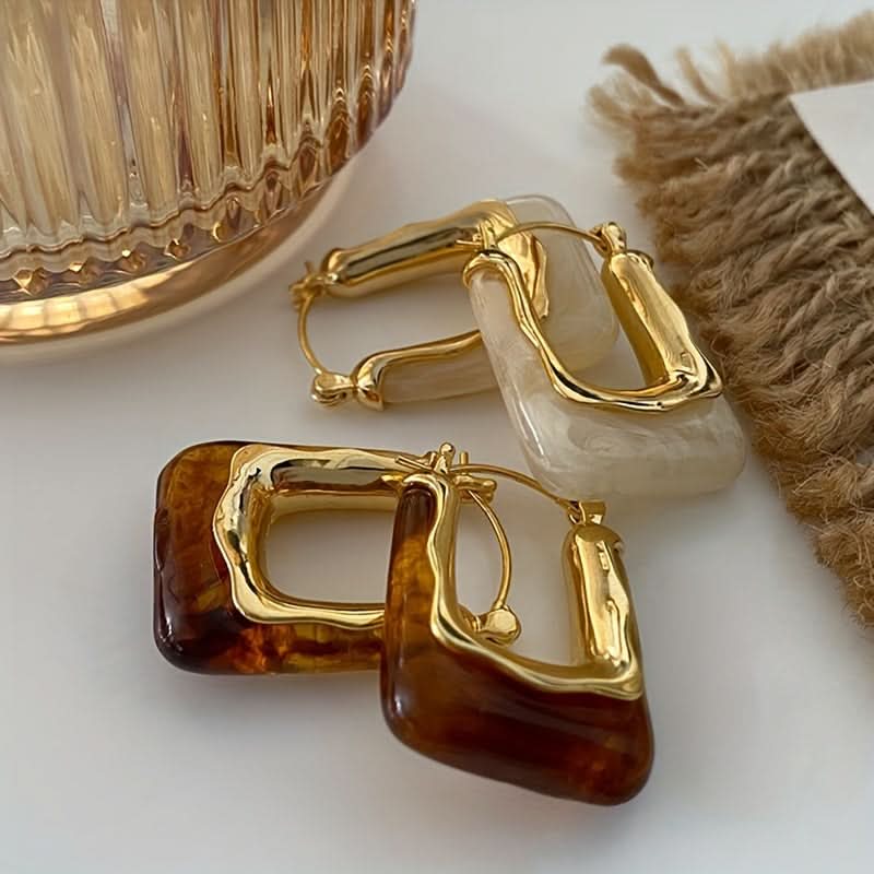 Vintage U-Shaped Gold Hoop Earrings Set