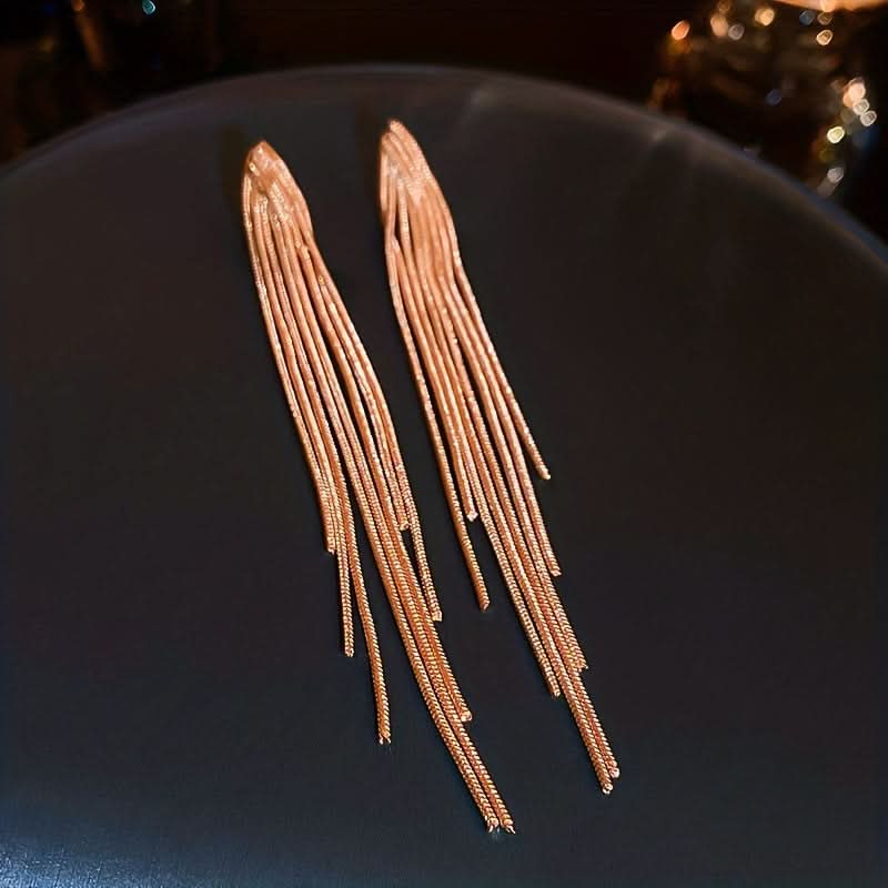 Gold Chain Tassel Earrings – Elegant Dangling Jewelry