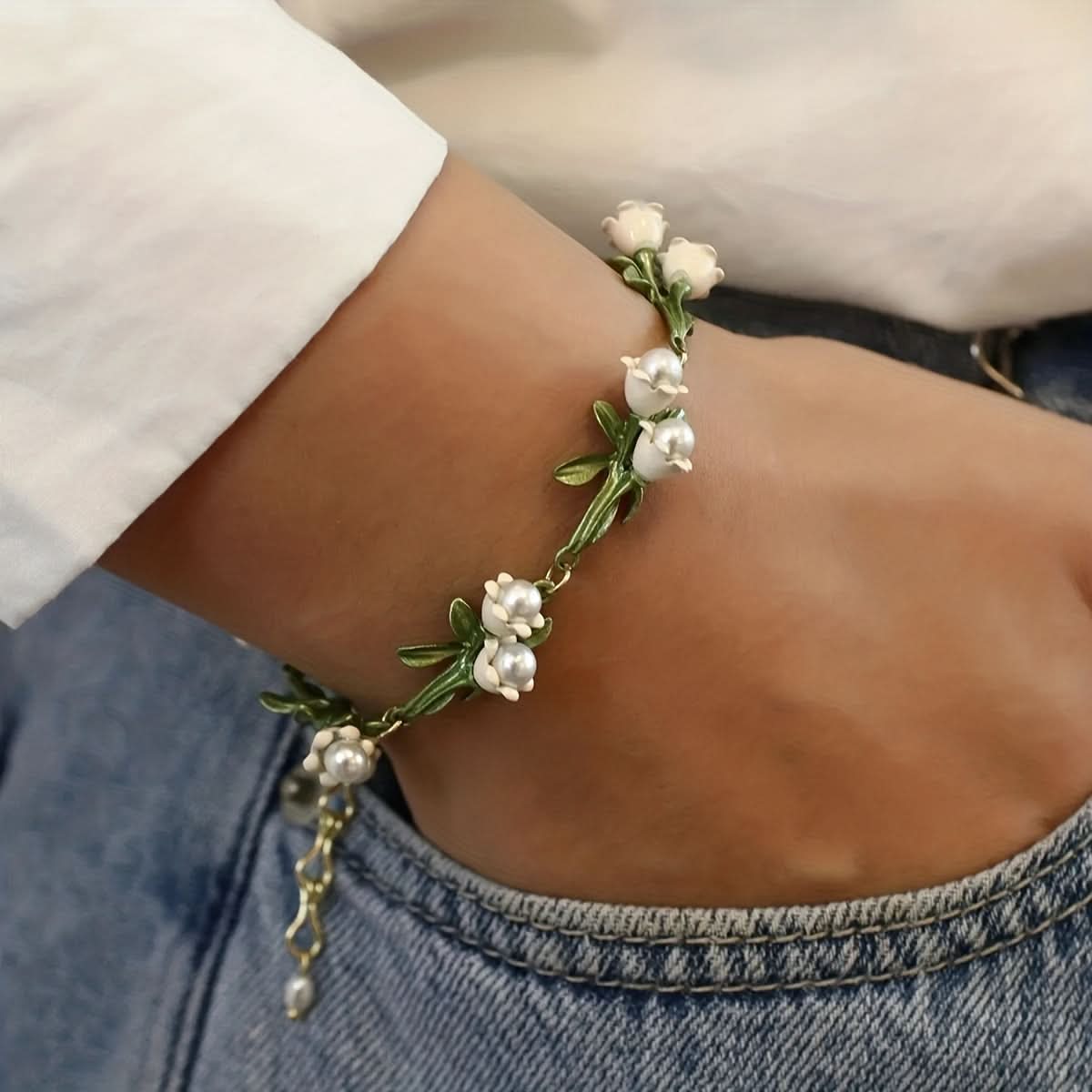 Freshwater Pearl Lily Flower Tassel Bracelet