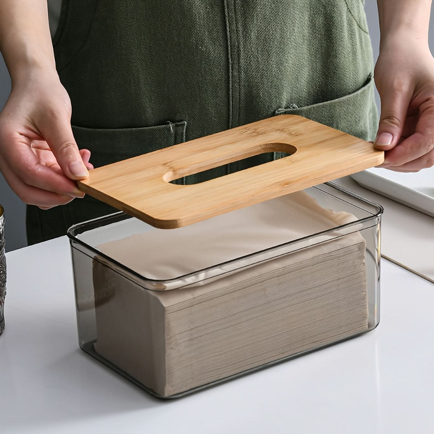 Durable Plastic Tissue Box Holder – Office & Restaurant Use