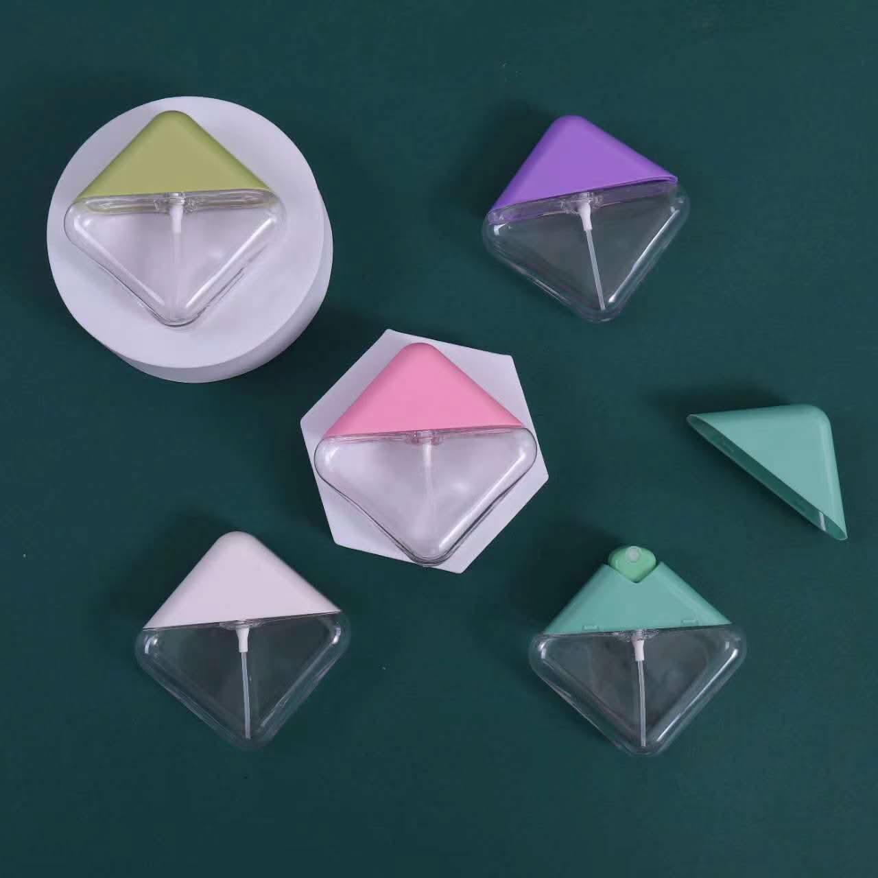 10PC Mini Diamond-Shaped Spray Bottles – Refillable Perfume Dispenser