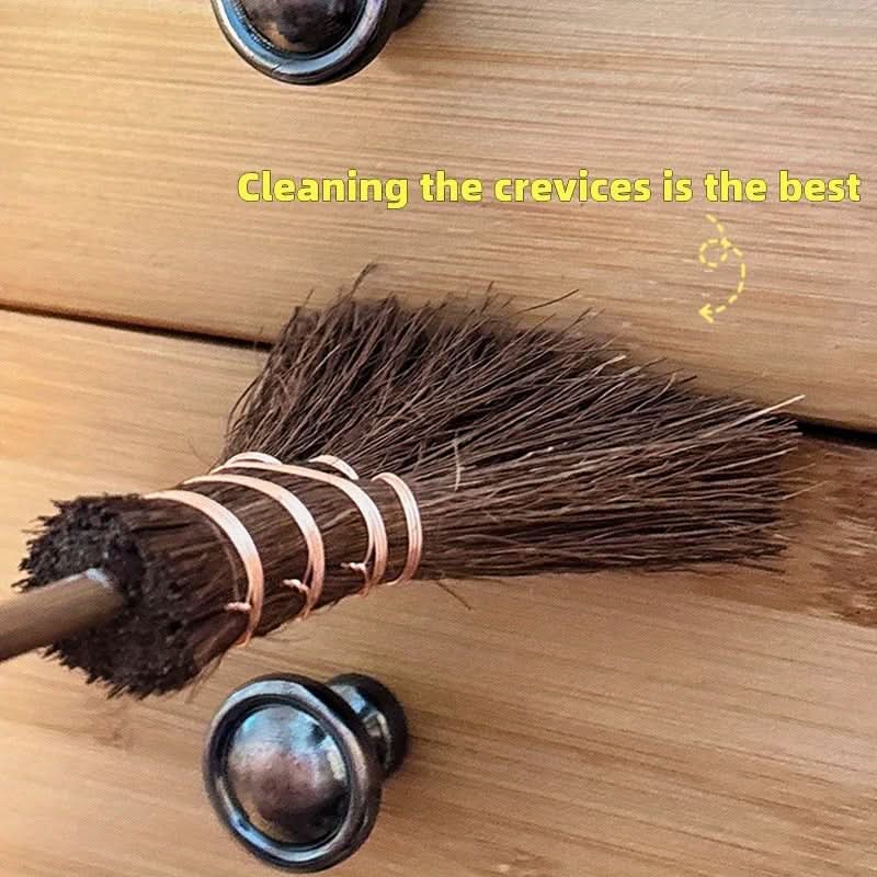 EcoClean Mini Broom for Desk & Keyboard