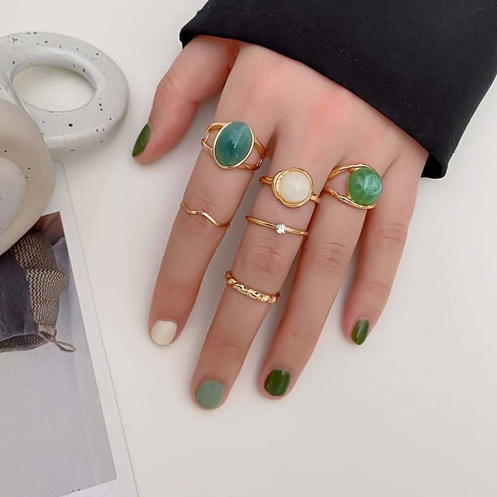 Golden-Tone Ring Set with Green Gemstones – 6-Piece