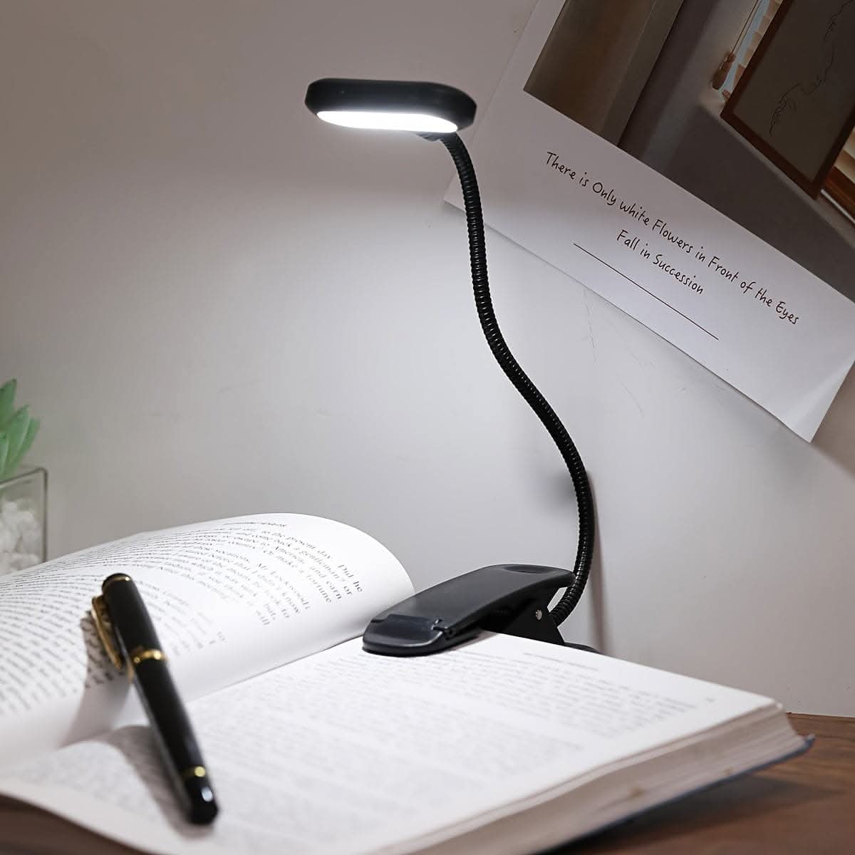 USB Rechargeable Clip-On Book Light – Flexible LED Reading Light for Books
