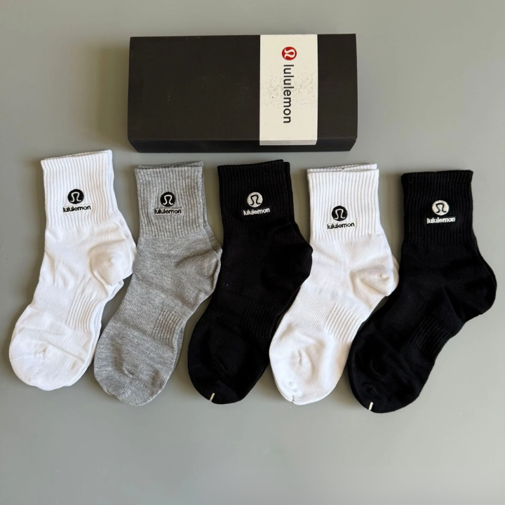 Unisex Cotton Sports Socks Gift Box – 5 Pairs Mid-Calf Solid Color Crew Socks