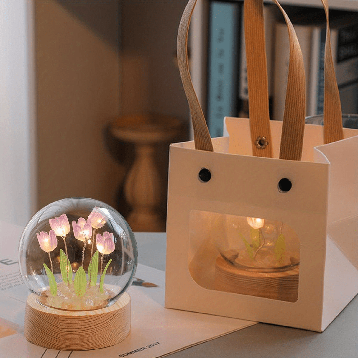 Mini Tulip Night Light – Handcrafted Floral Table Lamp