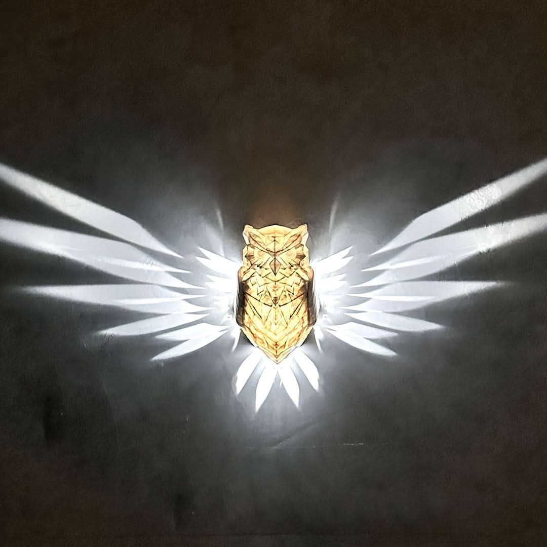 Eagle & Owl LED Wall Lamp - Battery-Powered Decorative Night Light