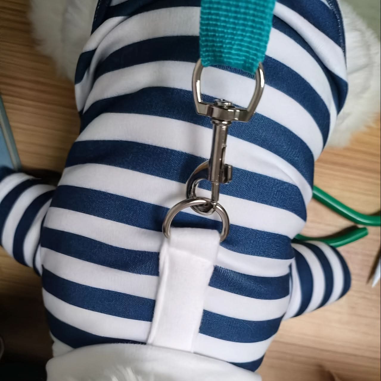 Cozy Striped Dog T-Shirt with Leash Attachment – Soft Knit Pet Apparel for All Seasons