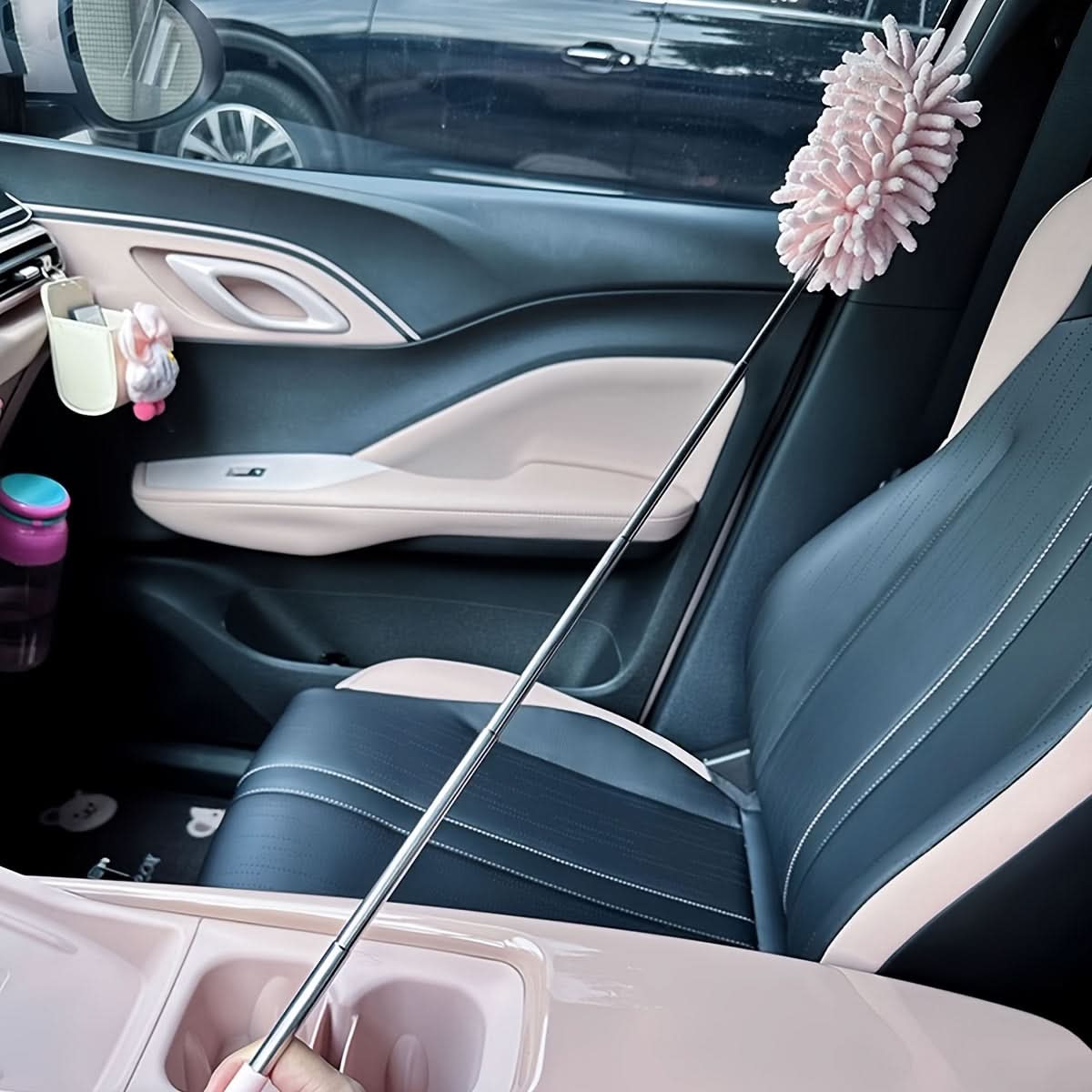 Mini Extendable Microfiber Car Dusting Brush