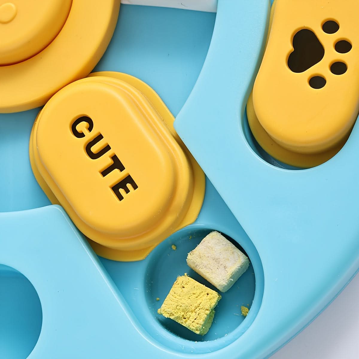 Interactive Puzzle Pet Toy – Engaging Hide and Seek