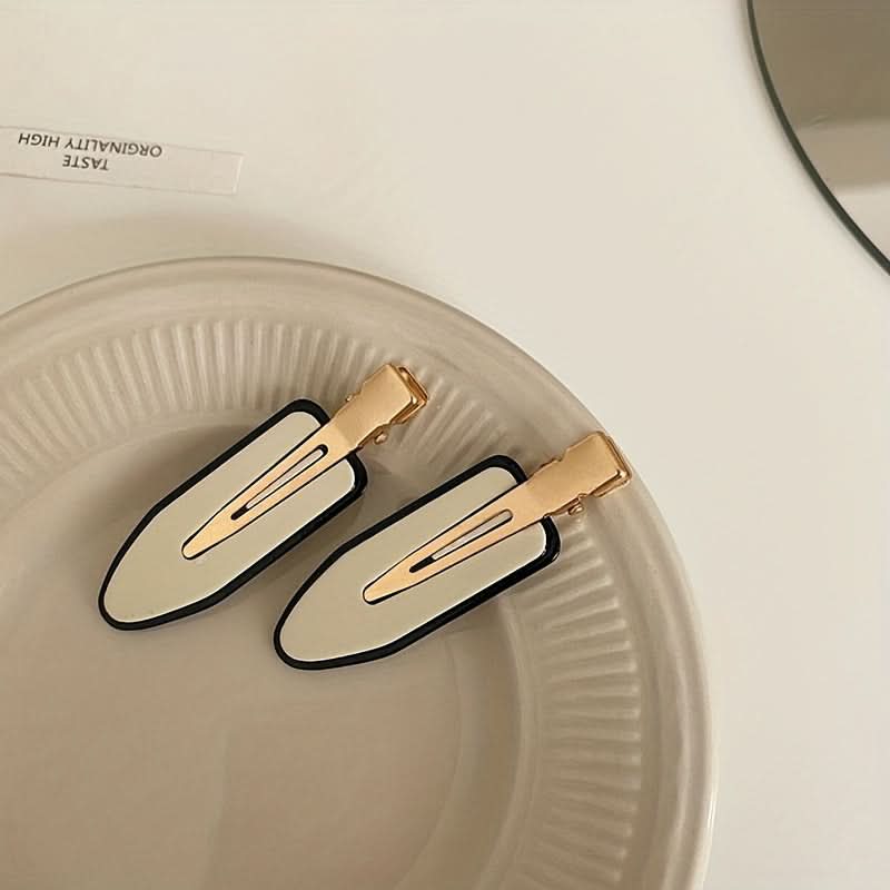 4-Piece Retro Metal Hairpin Set - Minimalist Hair Clips for Women