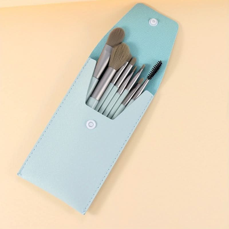 8-Piece Portable Makeup Brush Set – Mini Brushes for Concealer