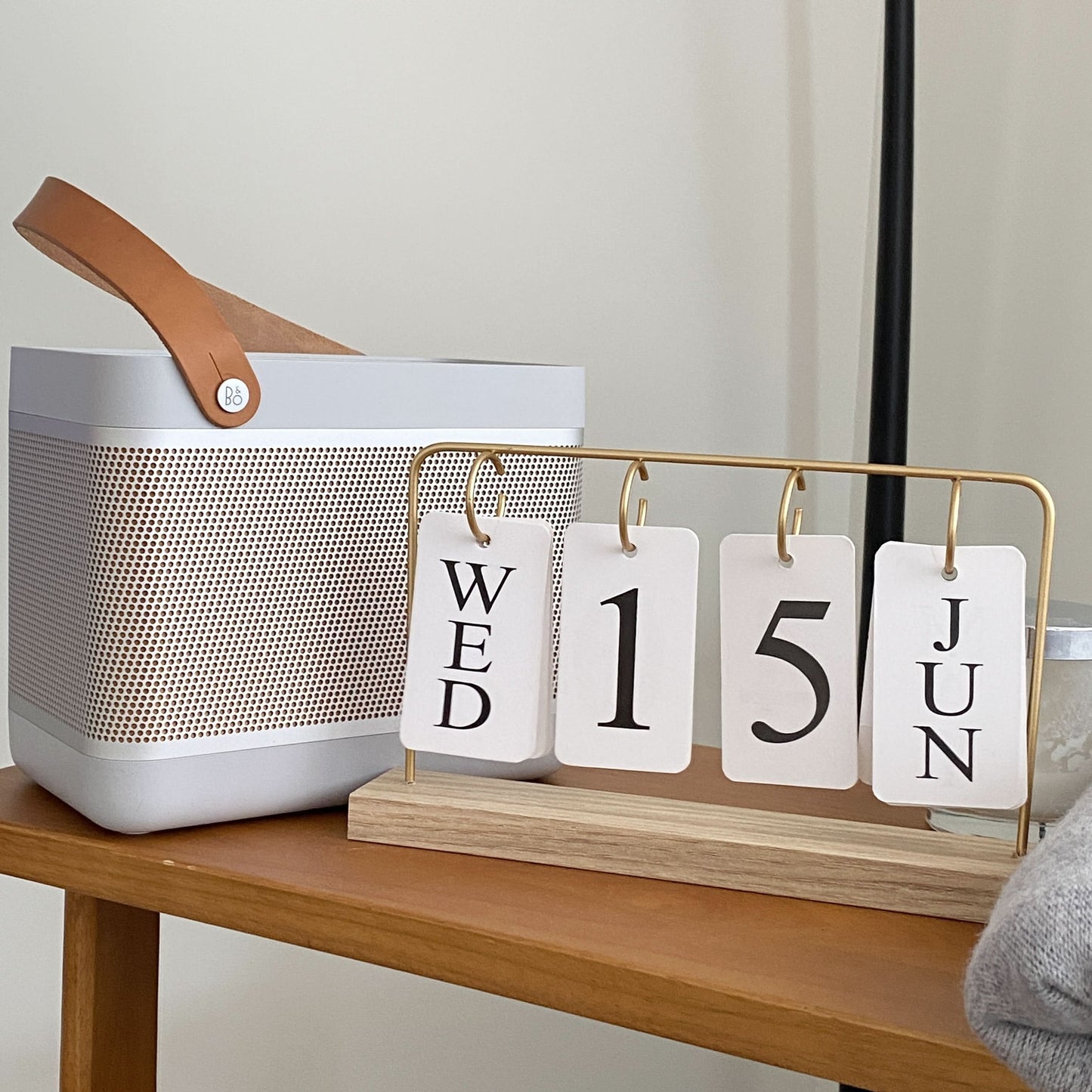 Personalized Mini DIY Desktop Calendar Decor