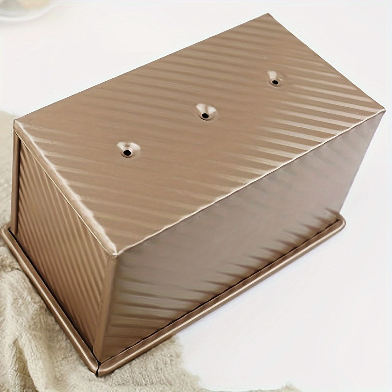 Carbon Steel Loaf Pan with Lid – Non-Stick, Ideal for Baking Bread, Toast & Cakes