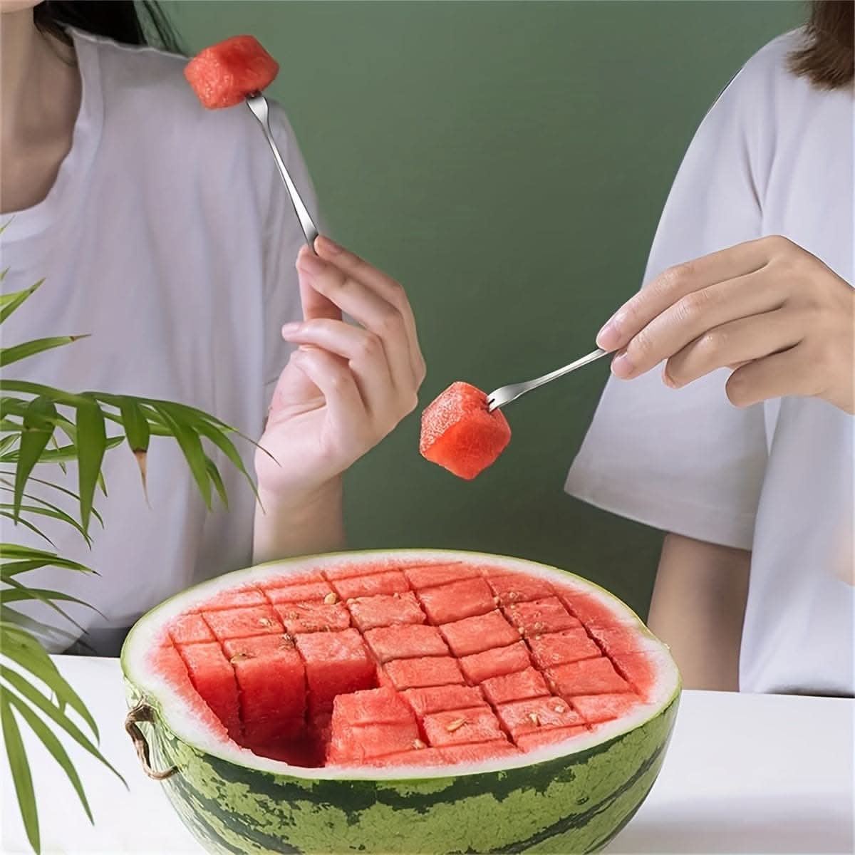 1pc Quick Watermelon/Fruit Cutter - Stainless Steel Cube Cutter for Fruit Salad Preparation