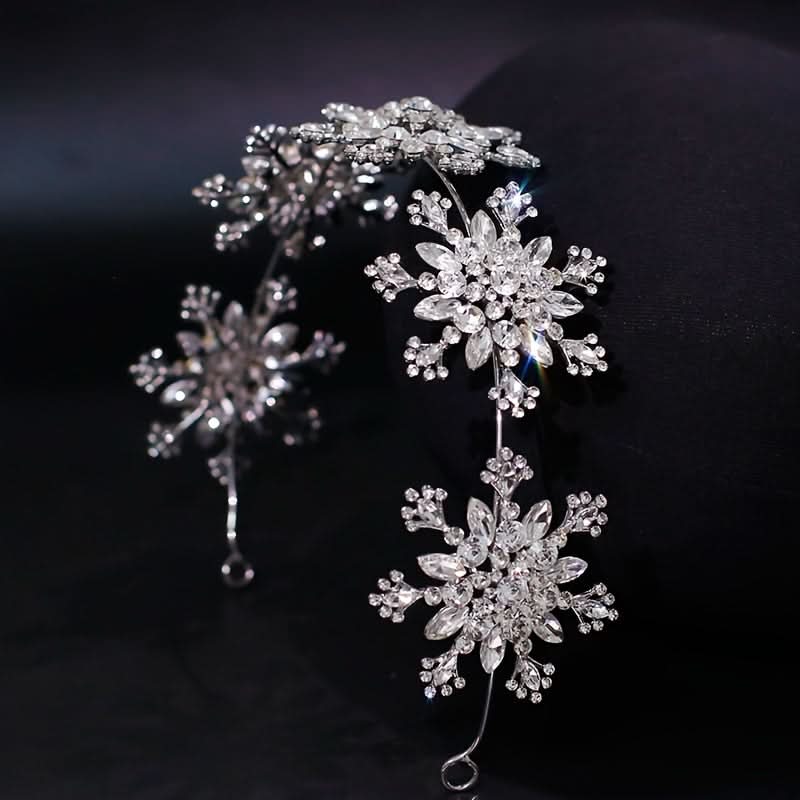 Elegant Snowflake Rhinestone Wedding Tiara Crown
