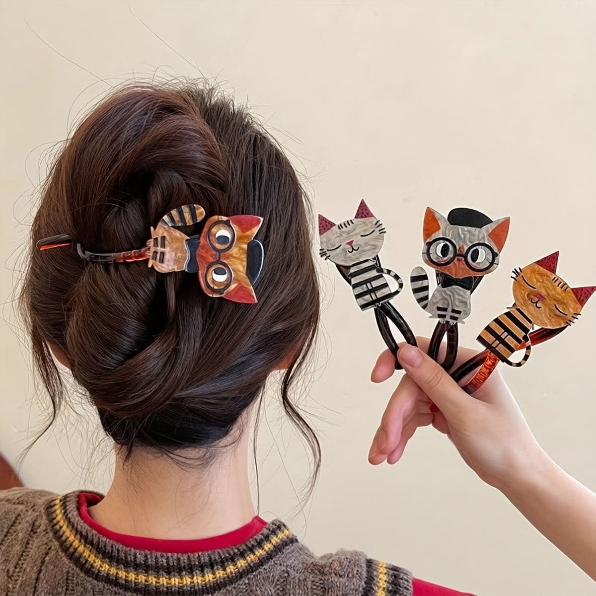4pcs Cute Cartoon Cat Acrylic Hair Clips for Women & Girls