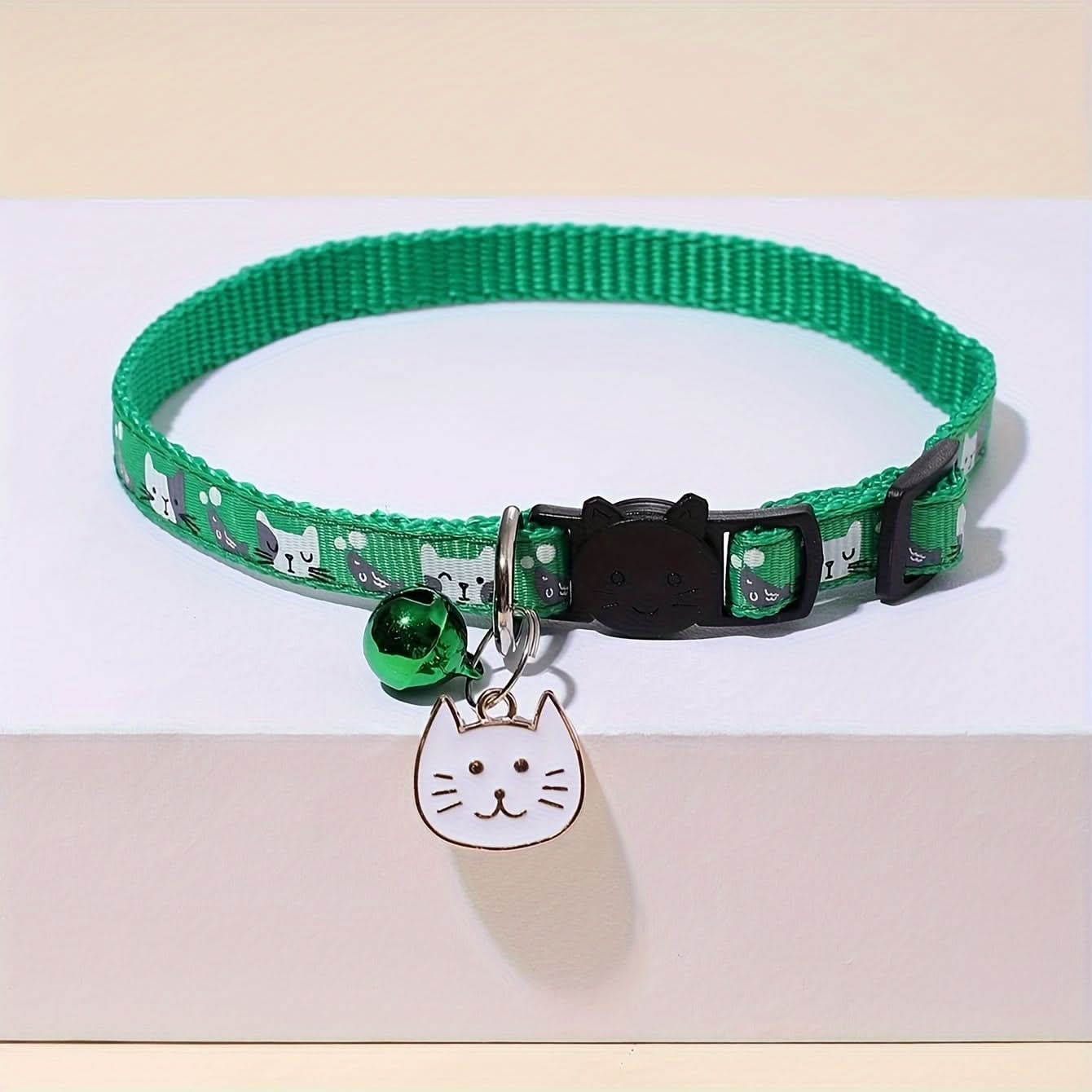 Adjustable Cartoon Pattern Cat Collar with Bell