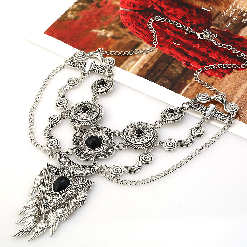 Vintage Turquoise Tassel Necklace – Retro Boho Pendant Jewelry for Women
