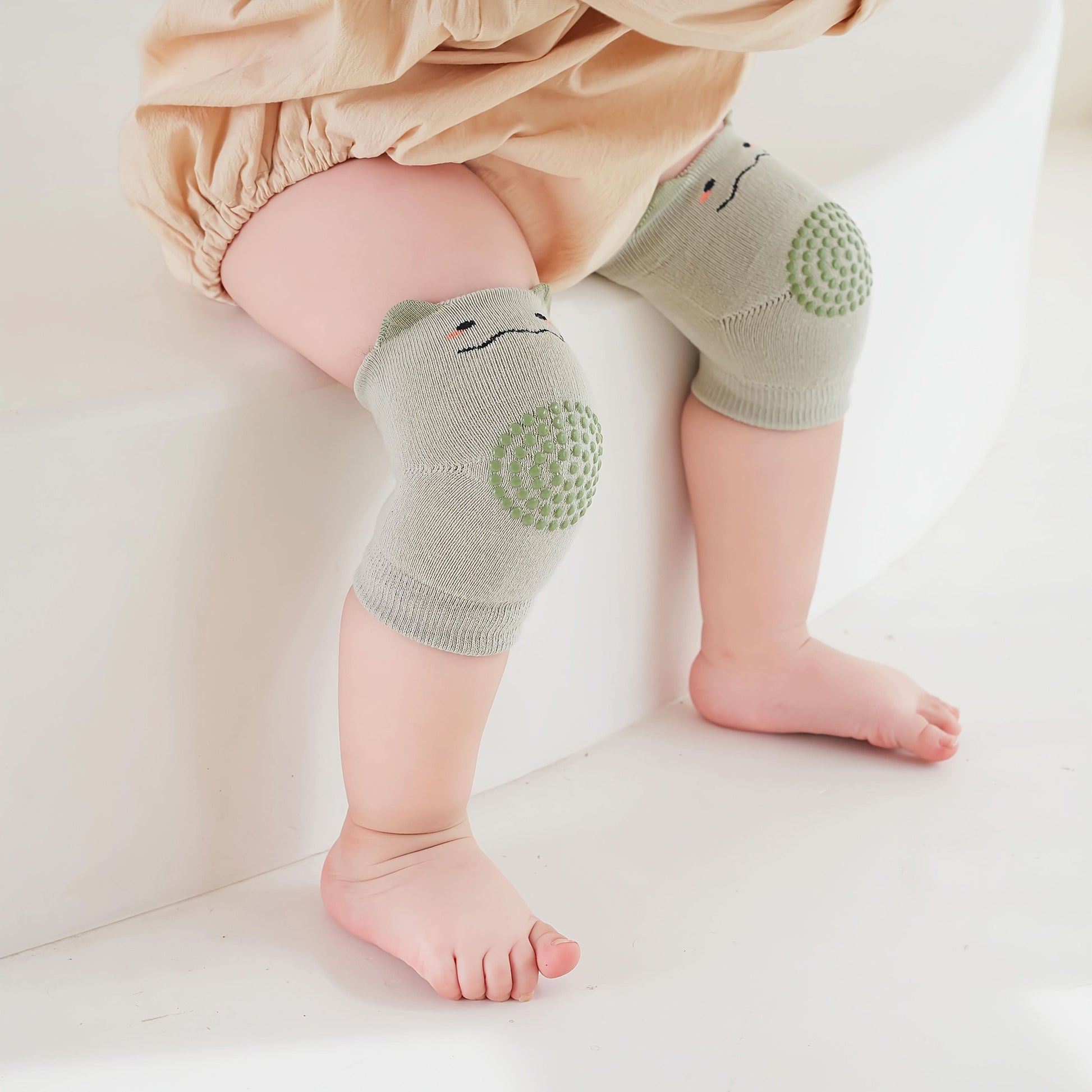 6 Pairs Baby Knee & Elbow Pads with Cute Animal Designs - Anti-Slip Crawling Protectors